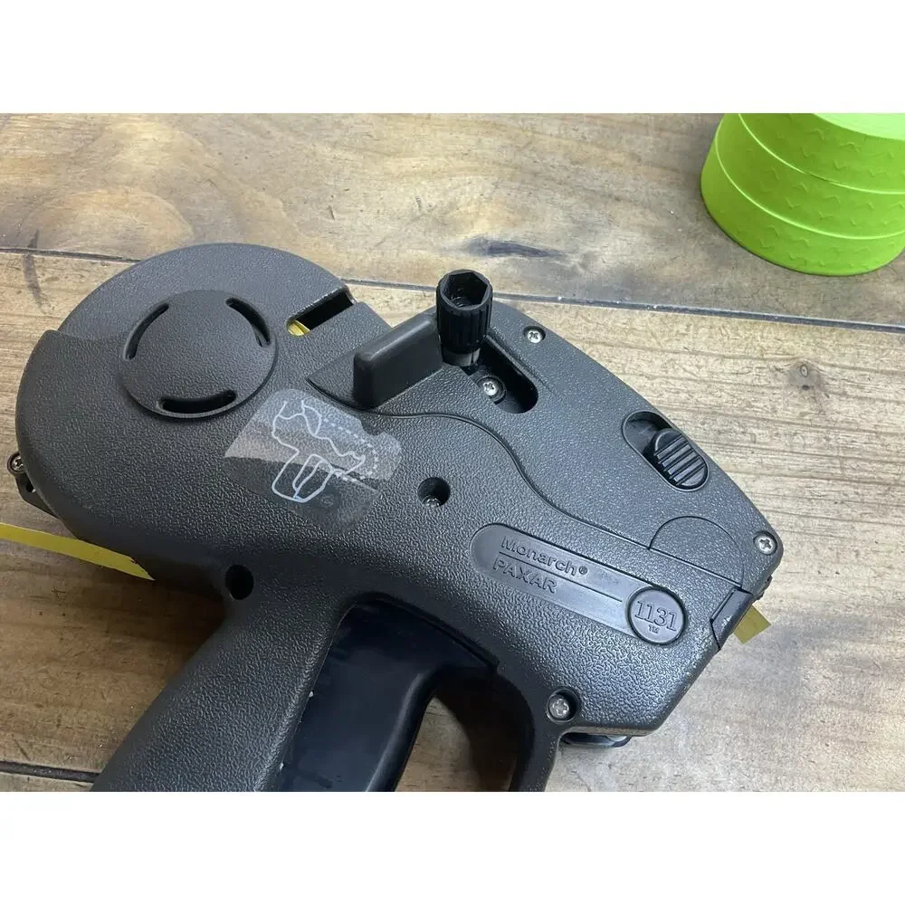 Monarch Paxar 1131 One Line Price Tag Label Gun With Labels